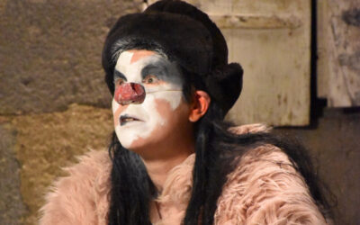 Samedi 22 novembre, 369BE – Clowne Immatriculée